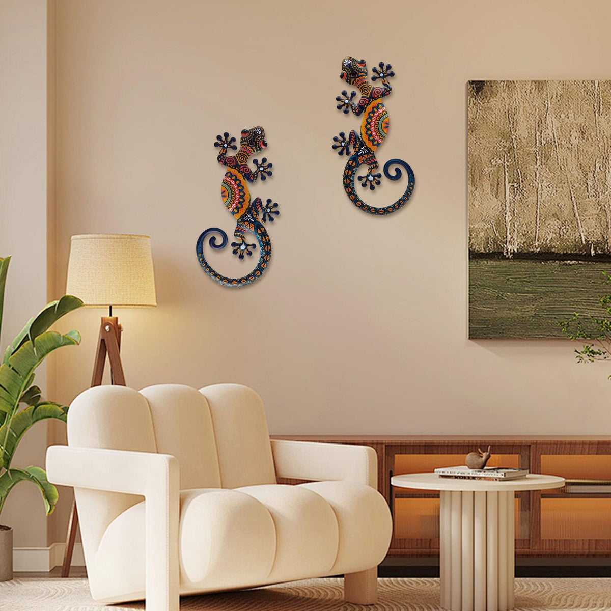 LIFFY hanging gecko wall art suitable for porch or fence