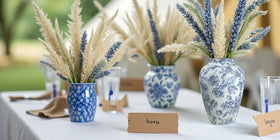 Liiusgelad close-up neck vase, showcasing artisan craftsmanship.