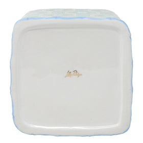 Product showcases standard tissue box fit of 5.5 by 8 inches.