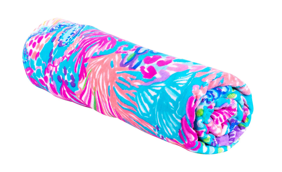 Lilly Pulitzer plush cotton terry close-up shows soft absorbent fabric after swimming