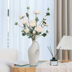 LILUYTO wedding centerpiece ideas using white ranunculus for elegant tables