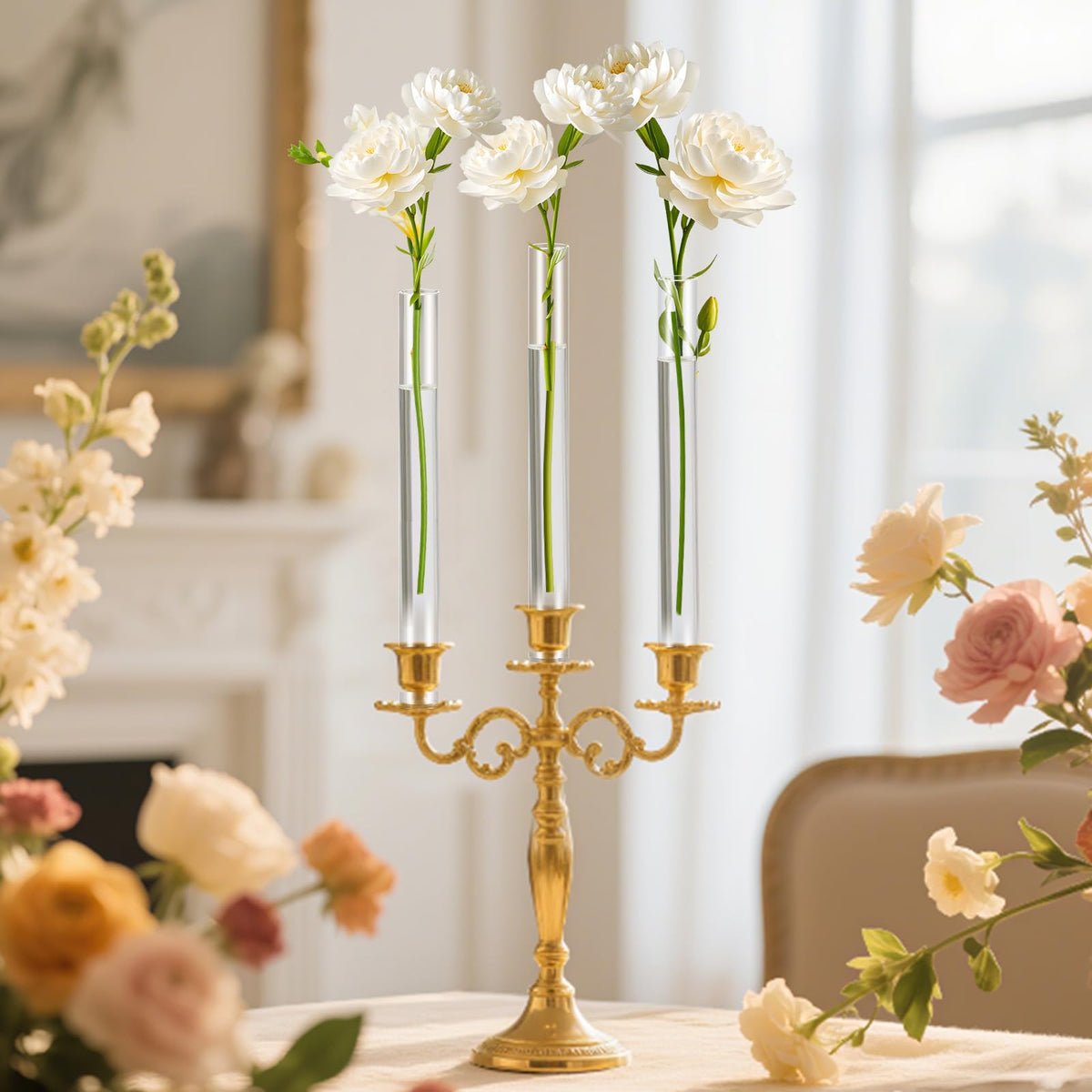 Linastu cylinder bud vase with silicone case for stable taper candles.