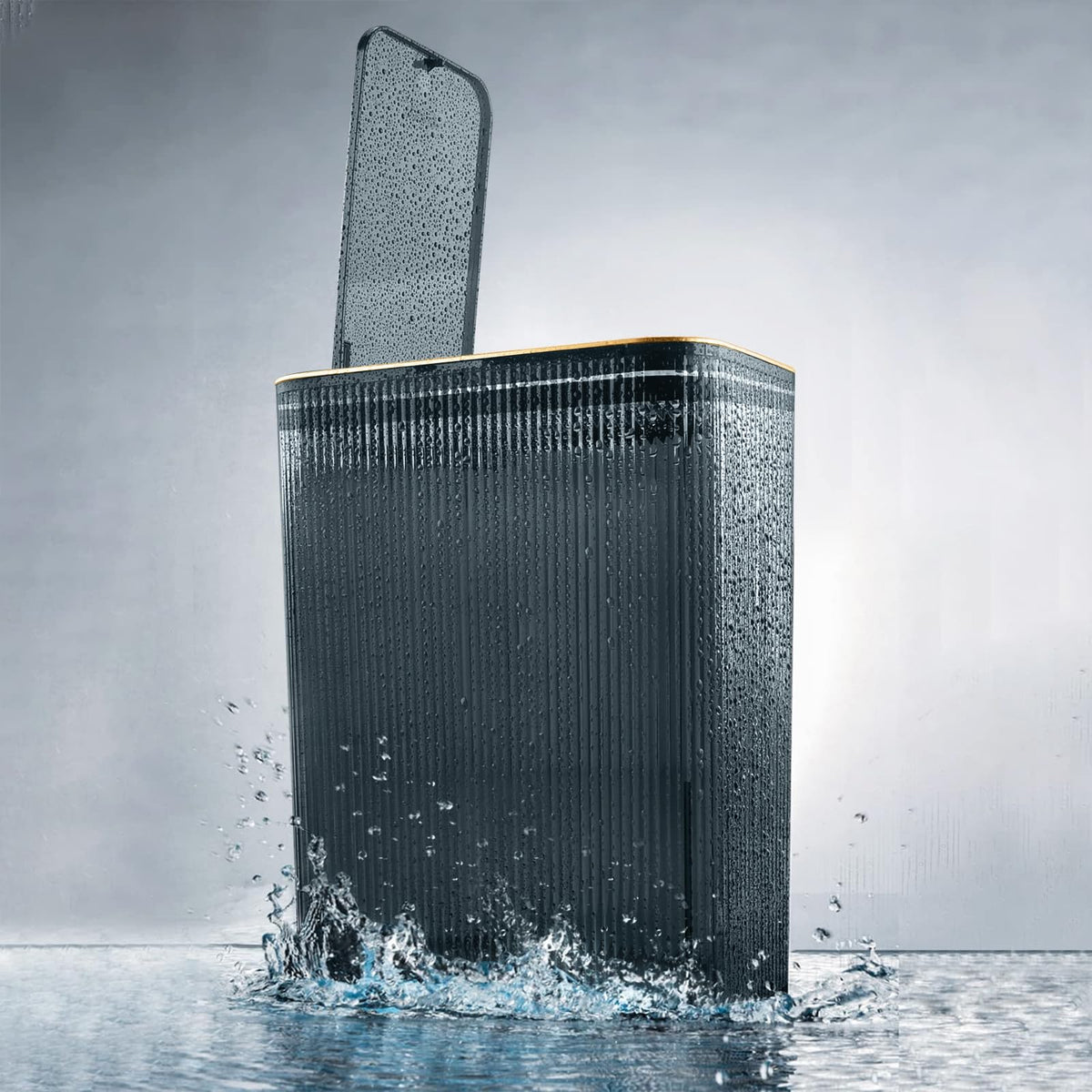 Lingerlanden corner-friendly trash bin fits neatly in bedrooms or offices.