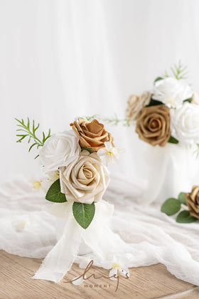 Ling's Moment gold foam rose close-up highlights realistic texture.