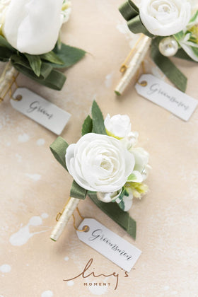 Ling's Moment groom-style boutonniere with artificial petals for durable wedding decor