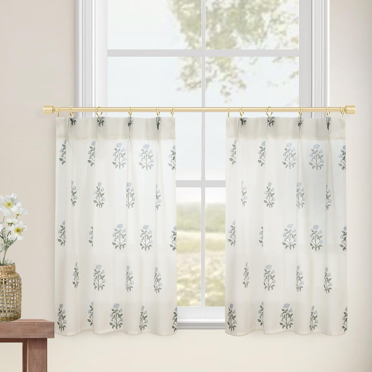 Blue and green floral block print on Lino Rosa curtains