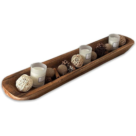 Linsuo dining table centerpiece with decorative accents.