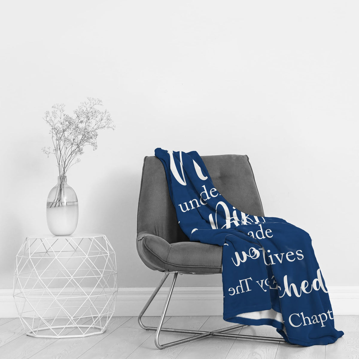Linxher blanket used outdoors and in a car, signaling travel-ready warmth.