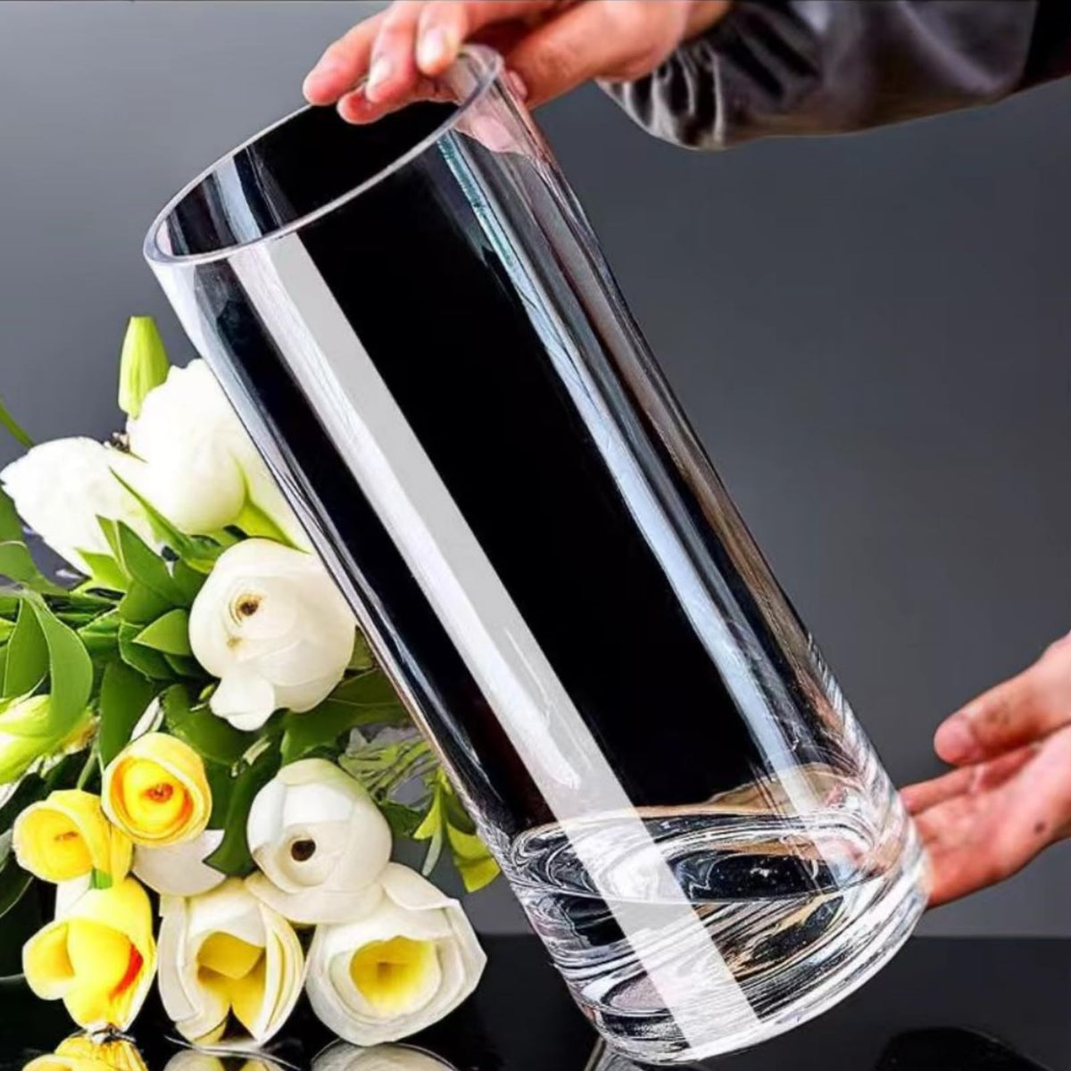 Liotww clear cylinder vase 12in perfect for grand centerpieces.