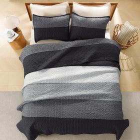 Litanika 3-piece set with pillowcases offers practical year-round comfort