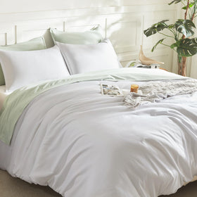 Litanika comforter fabric detail close-up, showcasing plush, breathable material.