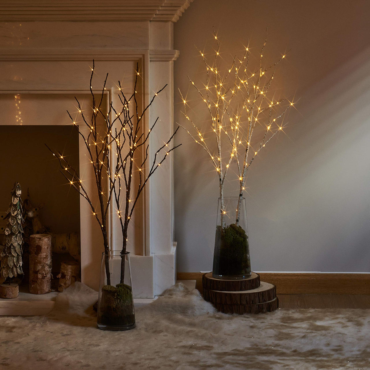 LITBLOOM brown bark texture adds realistic natural look to displays.