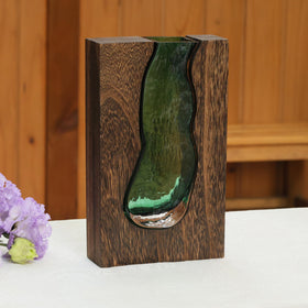 LITIVY centerpiece setting demonstrating versatile home decor