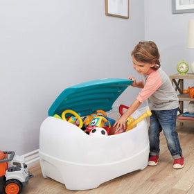 Little Tikes Play N Store detachable lid safety feature for kids.