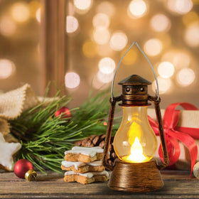 LJQizn indoor-outdoor lantern decor perfect for weddings and garden parties
