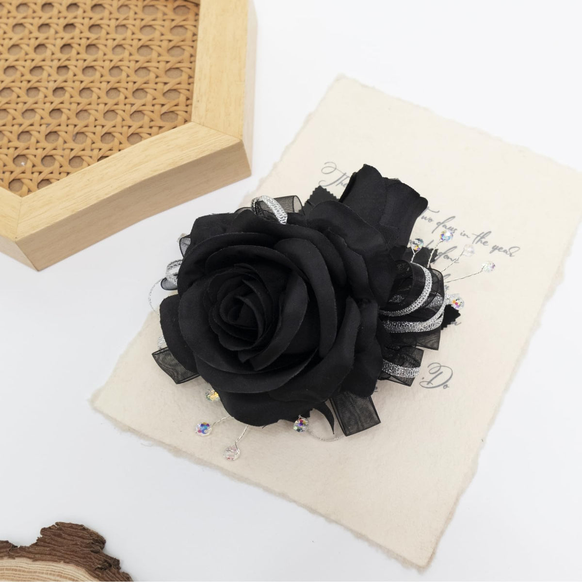 LKBK boutonniere pin system ensures secure attachment to suit.