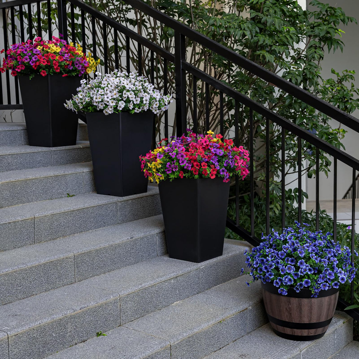 Lnoicy twenty bundles packaging highlights easy outdoor decorating and versatile arrangements.
