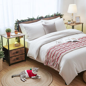 LOAKEKEL Gift-ready night stand set for bedrooms and small spaces.
