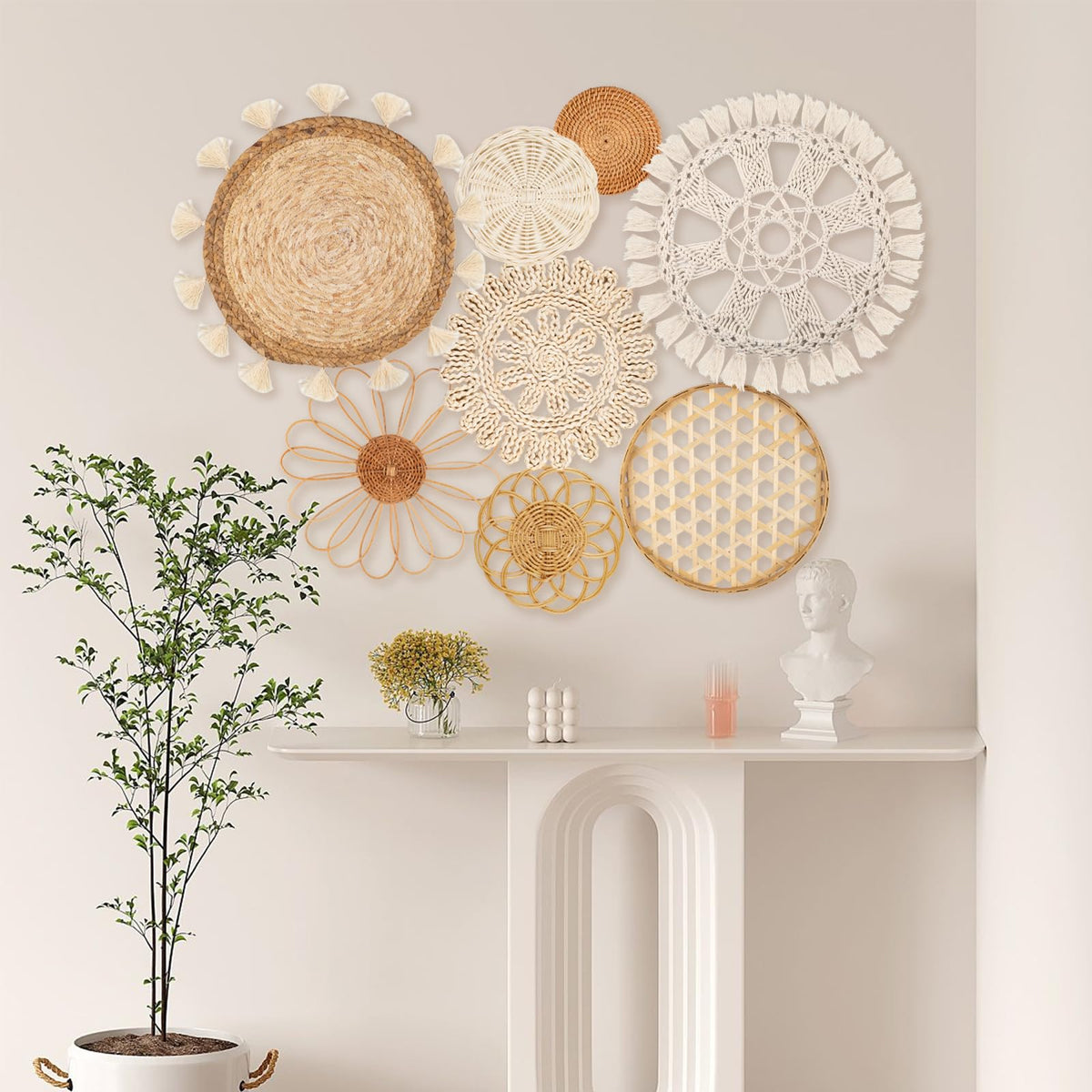 Versatile display trays and wall art with LOCS MICRAI baskets.