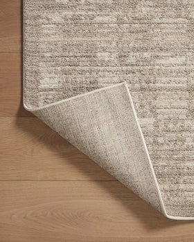 Loloi Darby Oeko-Tex certified materials emphasize safe, toxin-free living areas.