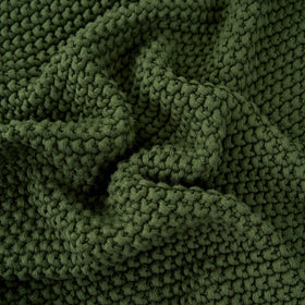 Longhui Bedding bed throw provides extra warmth for chilly evenings.