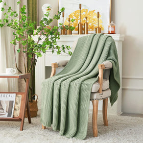 Longhui Bedding chunky knit blanket on bed for decorative layering