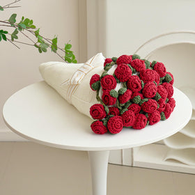 Longhui Bedding crochet flower bouquet blanket displayed as a decorative, versatile gift idea.
