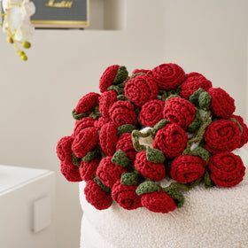 Longhui Bedding crochet tablecloth display offers elegant table styling.