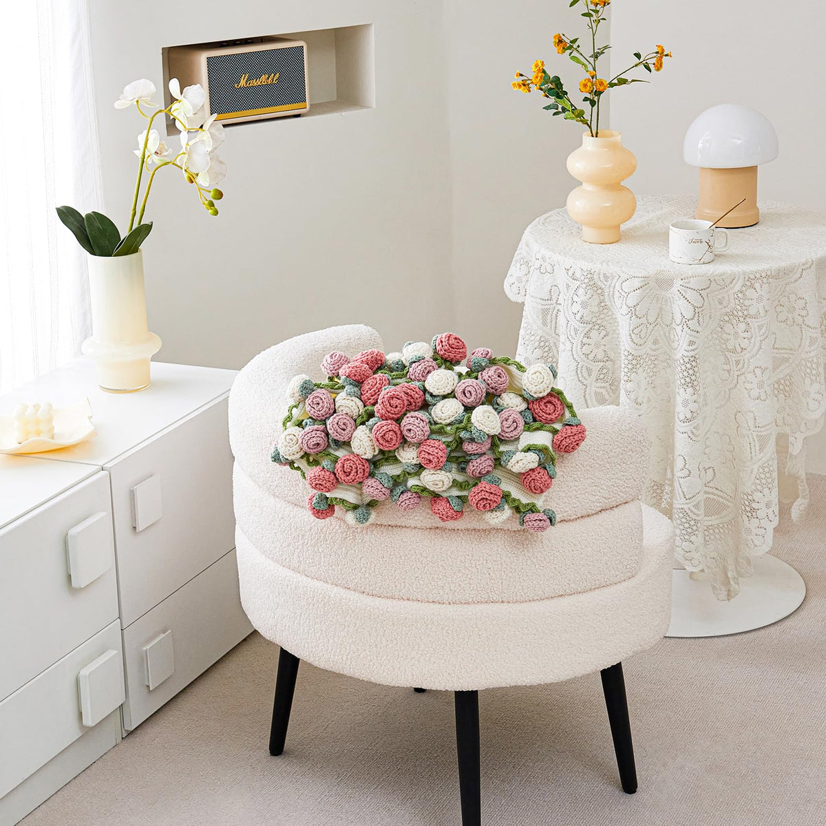 Longhui Bedding fringe detail adds playful, delicate rose bouquet aesthetic