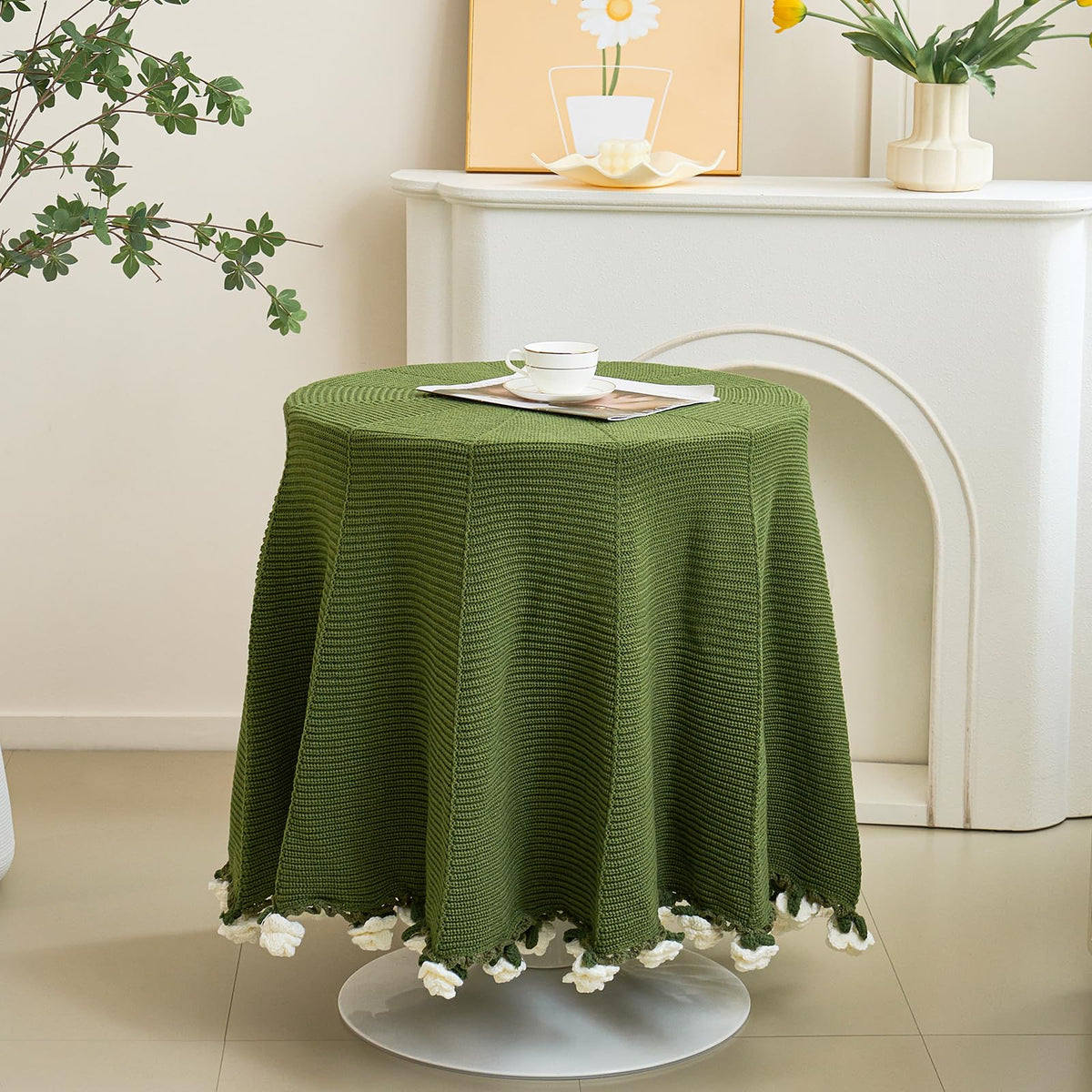 Longhui Bedding Lily Bouquet Throw colorways highlighting versatile styling options