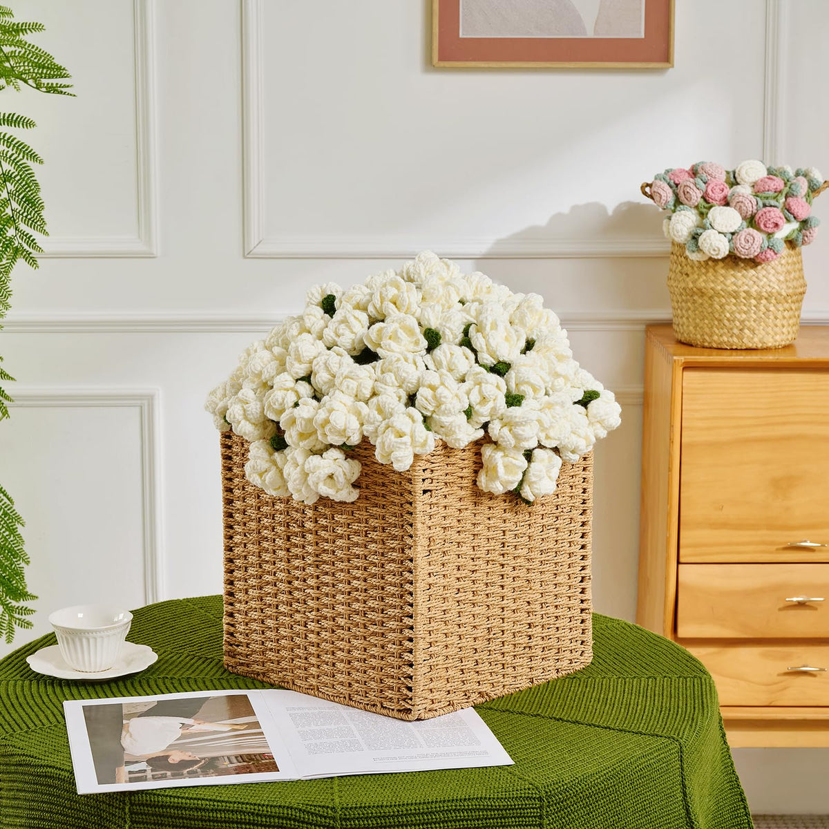 Longhui Bedding Lily Bouquet Throw showcases floral detail and lasting charm