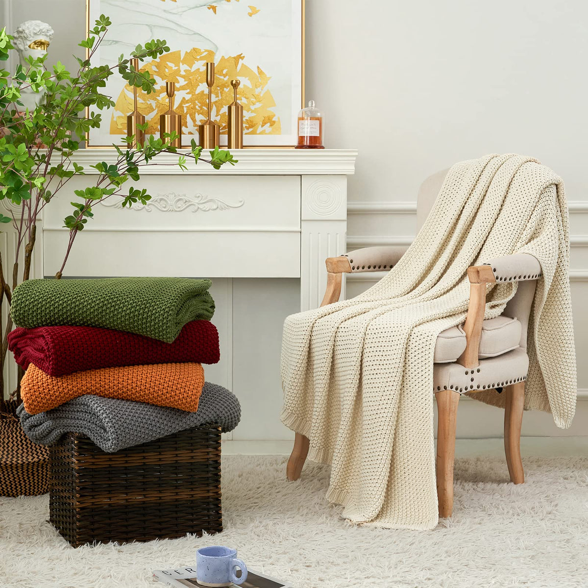 Longhui Bedding machine washable design simplifies care and maintenance.