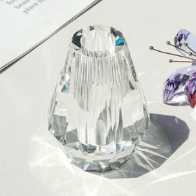 LongWIN gift-ready crystal lily box for special occasions.