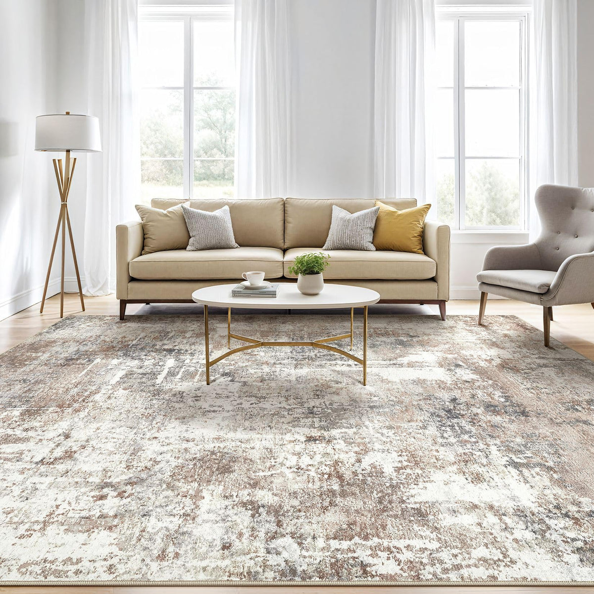LOONGRUG kid-pet-friendly rug resists hair trapping for tidy play areas.