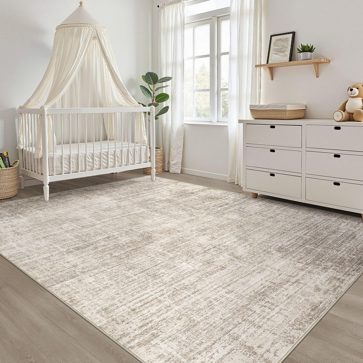 Loongrug low-pile flat profile helps it lie flush against floors.