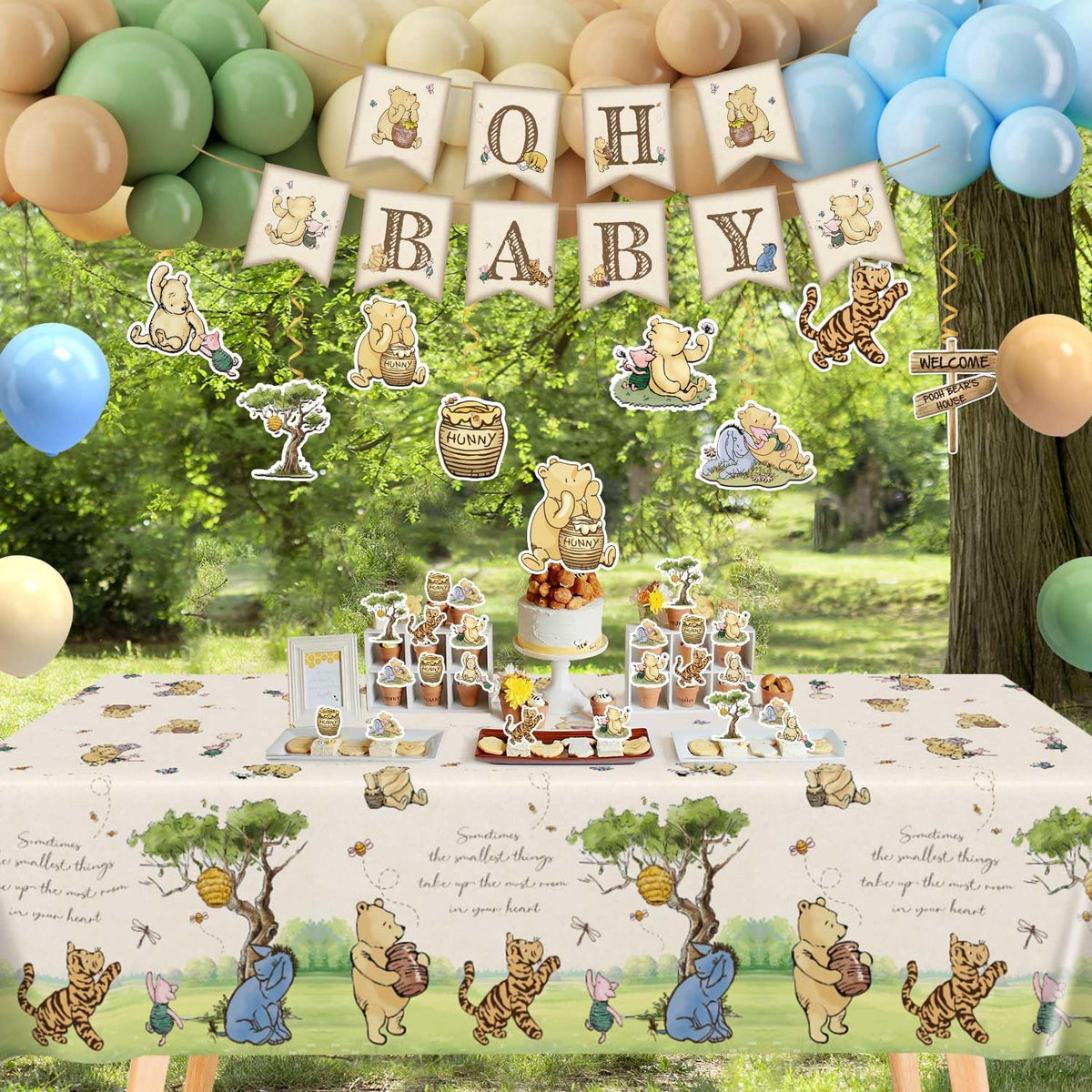 Lopeastar Winnie tablecloth protects surfaces and unifies party theme