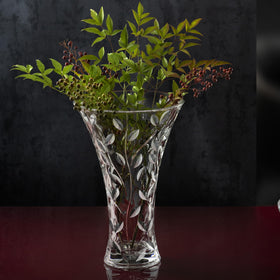 Lorren Laurus vase close-up crystal detail highlighting craftsmanship