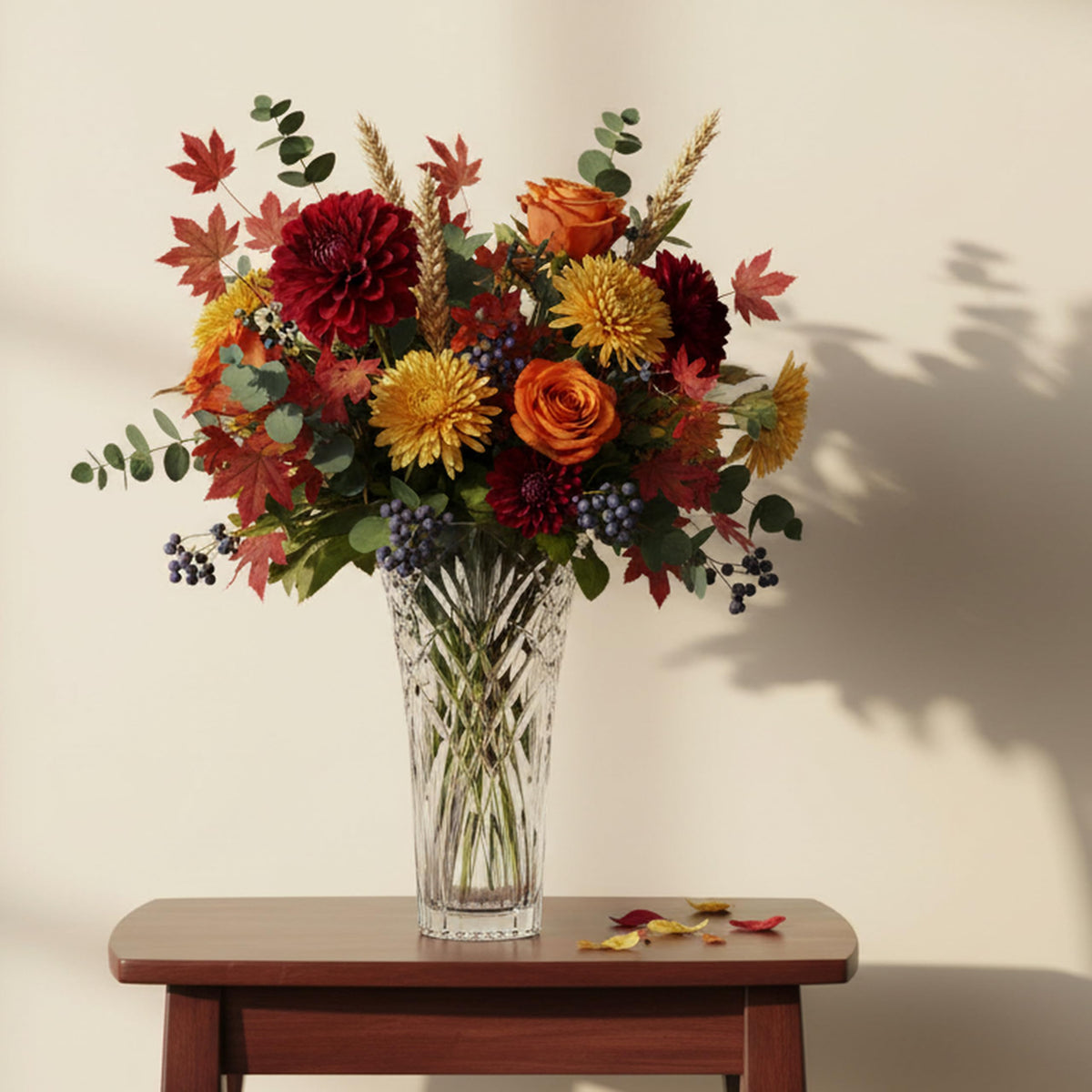 Lorren Melodia vase opening 12 inches supports lush bouquets