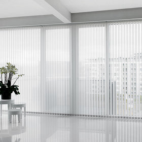 LOTADILO easy-clip installation slats simplify repairs and maintenance.