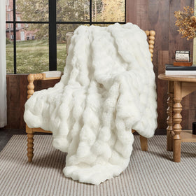 Lotus Karen queen-size blanket on bed showing 90x90 coverage