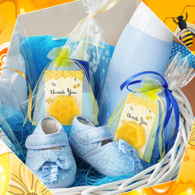 Lounsweer baby shower favors bundle includes gift cards and bags.