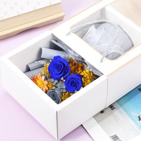 Lovenfold durable preserved flowers can last 3-5 years with proper care.