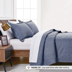 Love's cabin brushed polyester fabric offers a soft, breathable feel.