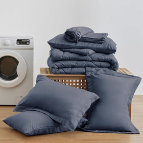 Love's cabin packaging image shows vacuum packaging and easy fluffing.