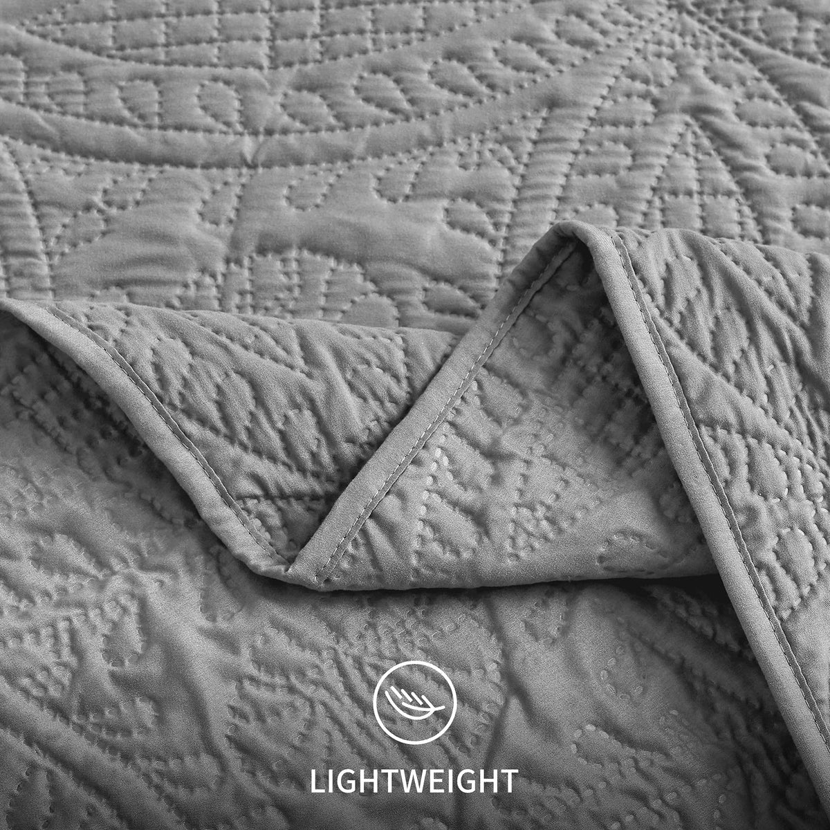 Love's cabin lightweight coverlet layers easily with sheets for versatile styling.