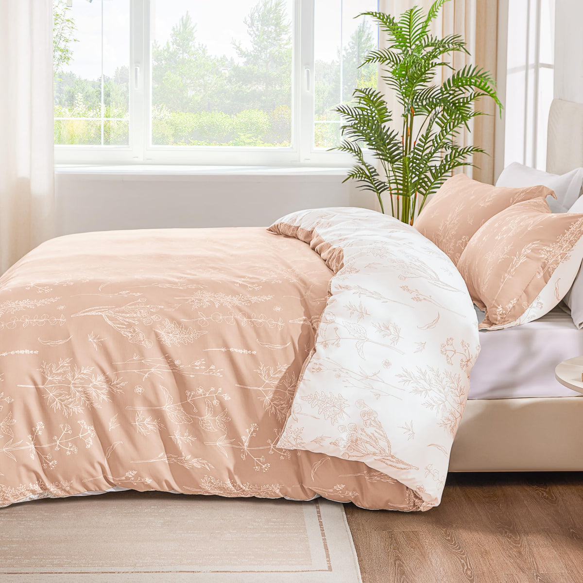 Love's cabin machine-washable bedding for easy care.