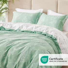 Close-up of soft fabric texture from Love's cabin comforter for extra comfort