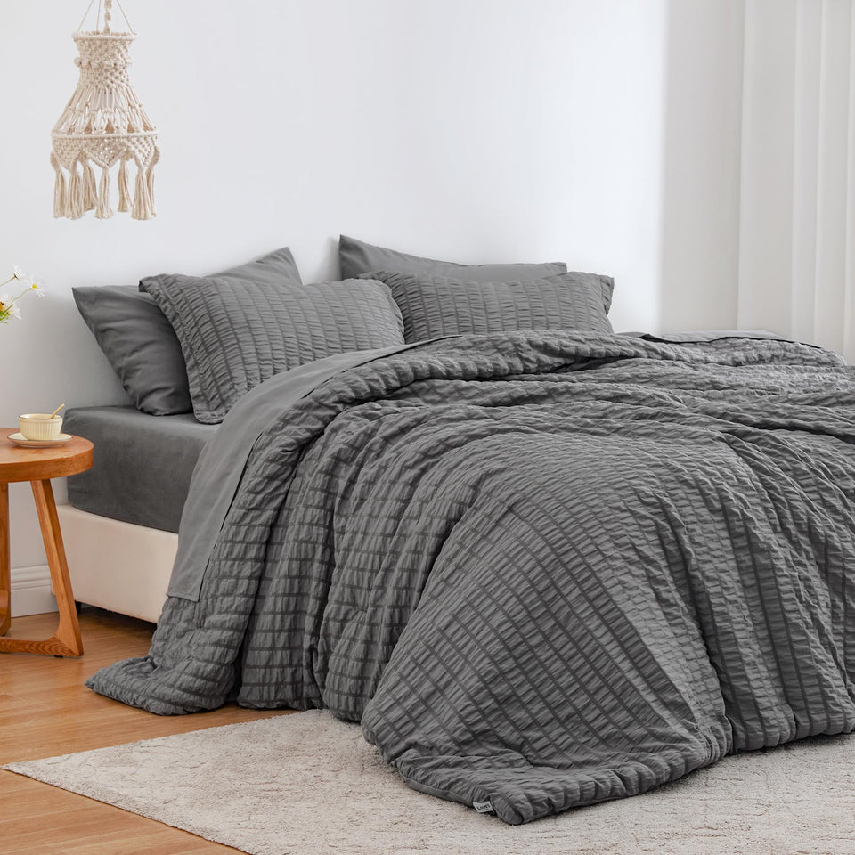 Love's cabin Seersucker dark grey comforter set layout for easy all-season styling