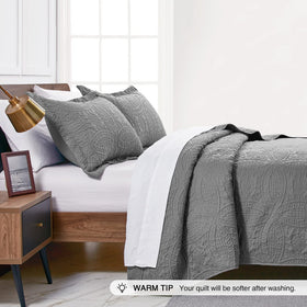 Love's cabin soft brushed polyester fabric delivers a cozy, durable touch.