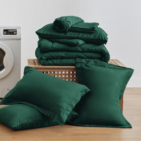 Love's cabin wrinkle- and stain-resistant bedding keeps your space easy to care for.